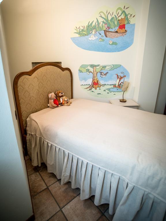 B&B Del Gran Ducato Di Alzano Sopra Alzano Lombardo Ruang foto
